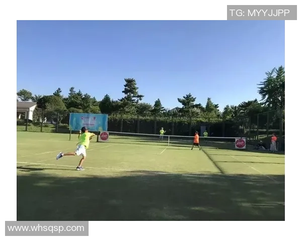 武汉网球队与上海网球队赛后复盘分析比赛经验与策略对比